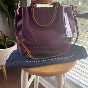 Dooney and Bourke Barlow bag